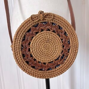Hand-Woven Circular Rattan Crossbody Purse – Perfect for Summer
